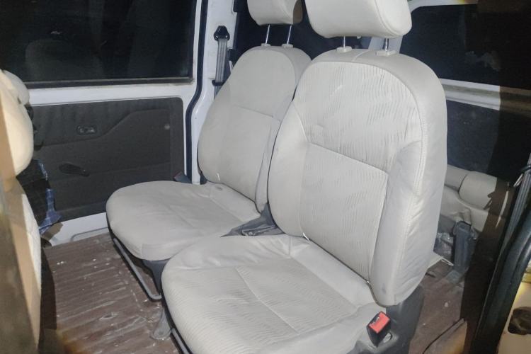 Used Wuling Rongguang V 2015 1.5L Standard Version Left Rear Seat