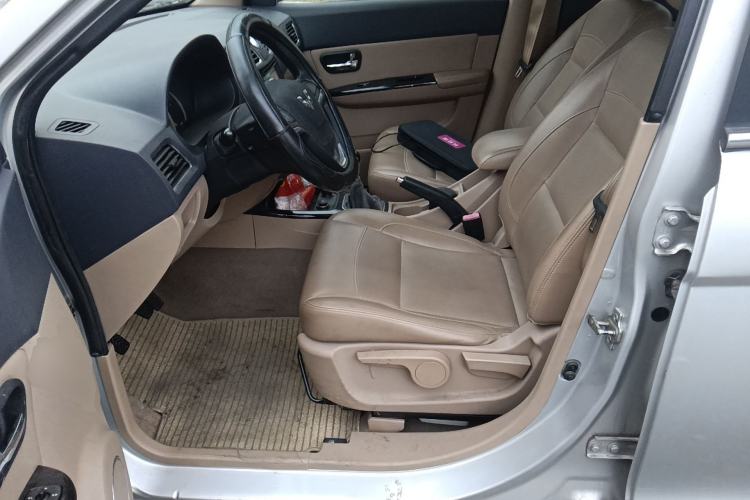 Used Wuling Hongguang 2014 1.5L S Luxury Model
