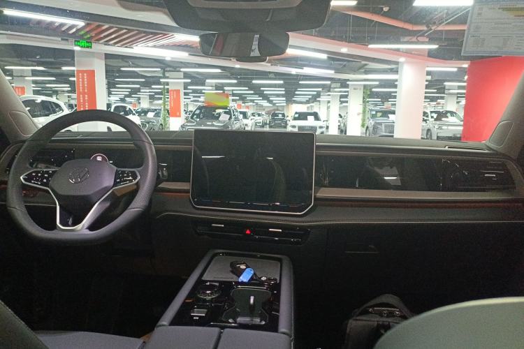 Used Volkswagen Teramont 2025 Tiguan Pro 450TSI 4Motion Crosswind Edition