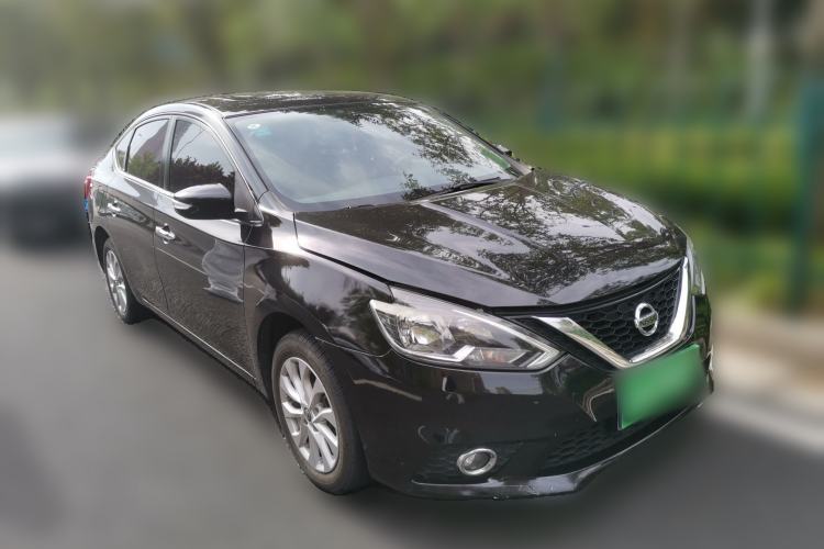 Used Nissan Sylphy 2016 1.6 XL CVT Luxury Edition Front Right 45 Deg
