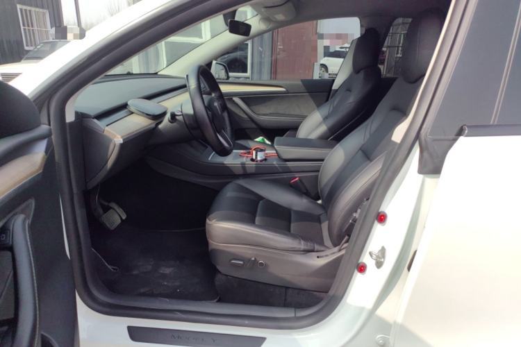 Used Tesla Model Y 2021 Standard Range Rear-Wheel Drive Version