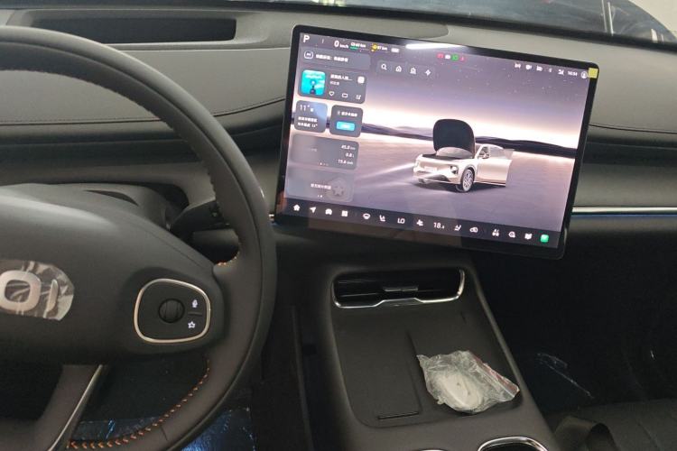 Used CHANGAN NEVO Q07 2025 215 Prestige Edition Center Console