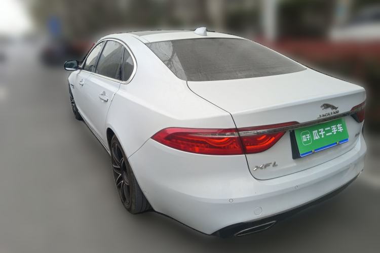 Used Jaguar XFL 2017 XFL 2.0T 240PS Luxury Edition Rear Left 45 Deg