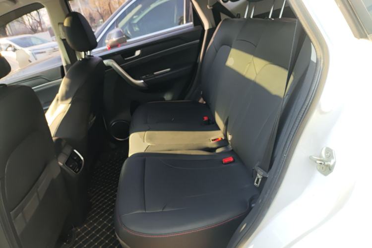 Used Haval M6 2019 1.5T DCT Two-Wheel Drive Elite Version China VI Standard
