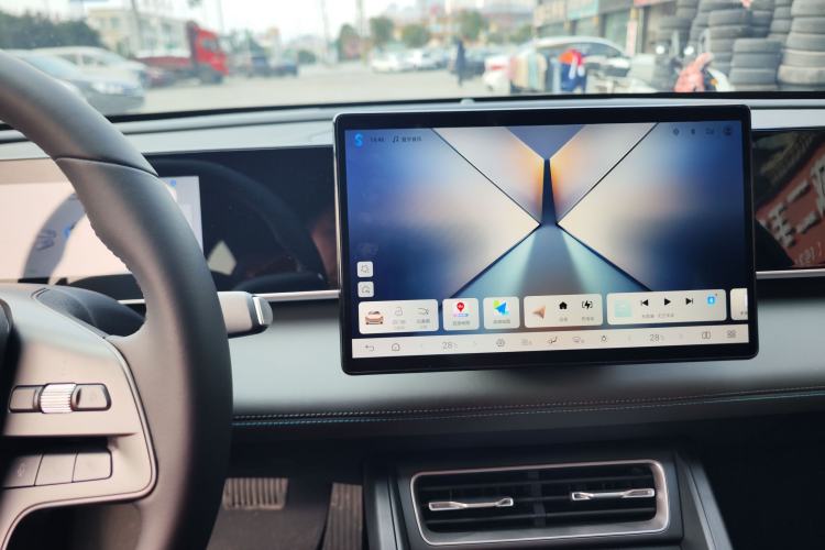 Used BYD Qin L 2026 DM-i 128KM Leading Edition
