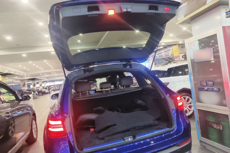 Used Mercedes-Benz GLC 2016 GLC 260 4MATIC Luxury Model
