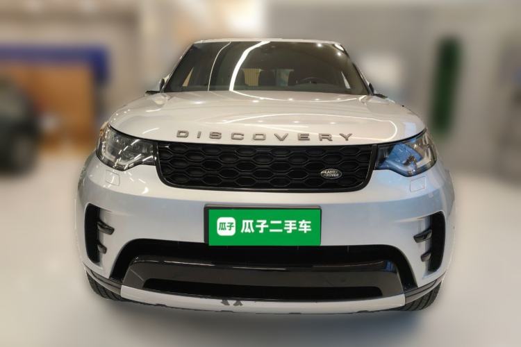 Used Land Rover Discovery 2019 2.0T SE Front