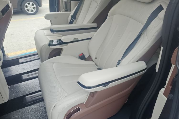 Used BYD Xia 2025 DM-i 1.5T 180km Excellence Model
