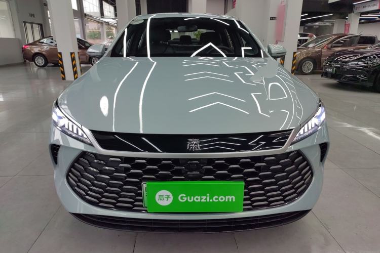 Used BYD Qin PLUS 2025 DM-i Smart Drive 55KM Leading Model
