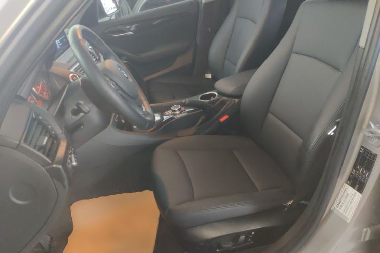 Used BMW X1 2015 sDrive18i Fashion Upgrade Edition
