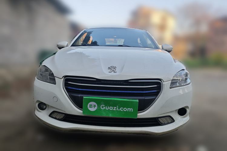 Used Peugeot 301 2014 1.6L Manual Comfort Edition
