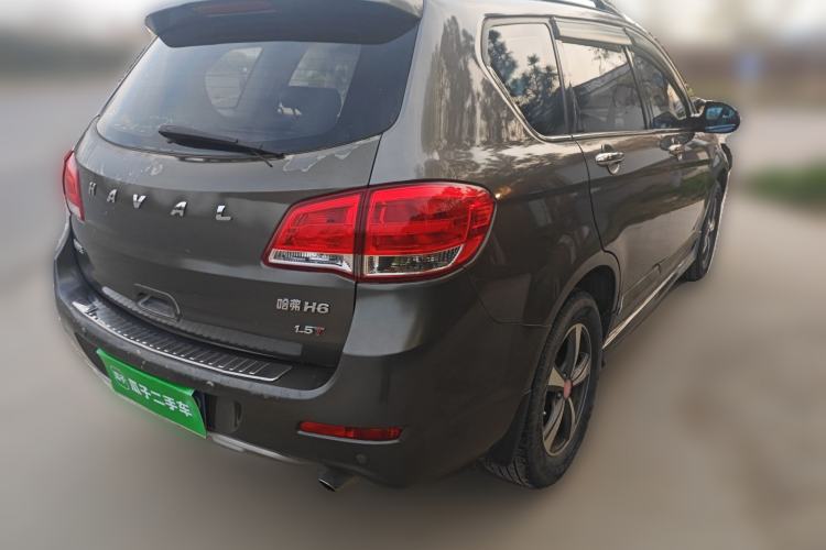 Used Haval H6 2013 Upgraded Model 1.5T Manual Two-Wheel Drive Elite Version
