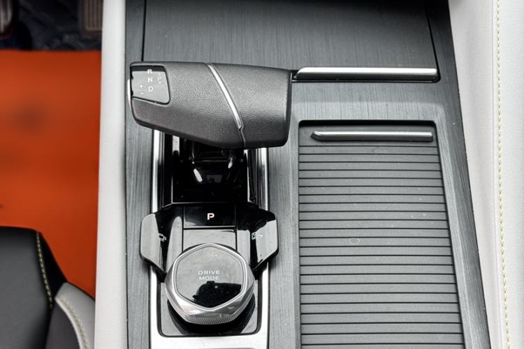 Used CHANGAN CS75 PLUS 2023 3rd Generation 1.5T Automatic Pilot Model Gear Lever