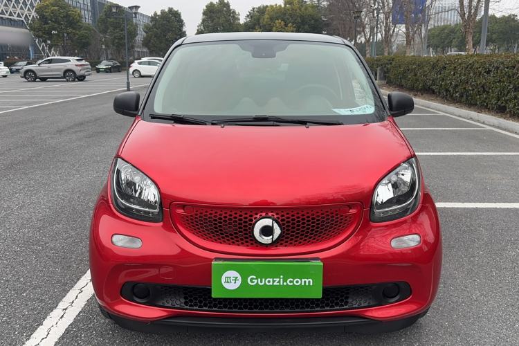 Used smart forfour 2016 1.0L 52 kW Passion Edition
