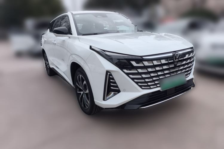 Used Changan UNI-Z New Energy 2024 Blue Whale Smart Electric iDD 125km Beyond Edition
