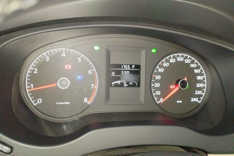 Used Volkswagen Sagitar 2014 Revised Version 1.6L Automatic Comfort Edition