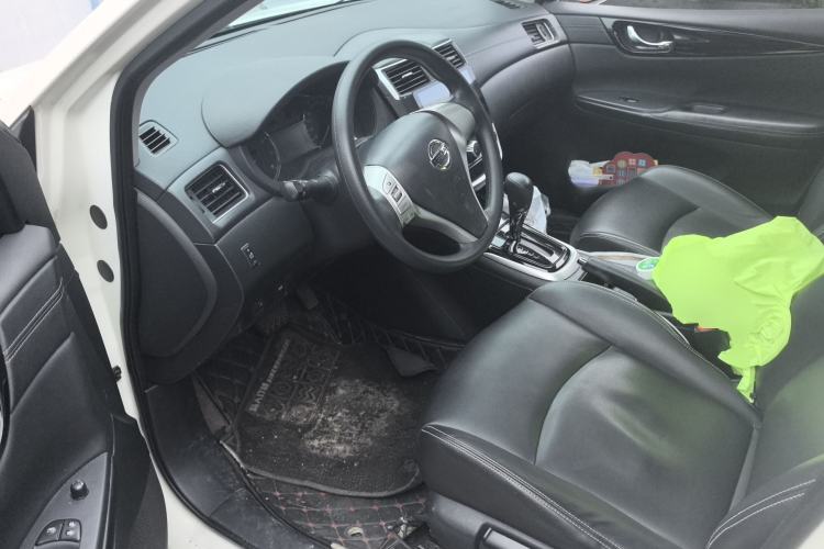 Used Nissan Tiida 2020 1.6L CVT Cool Edition Driver Seat