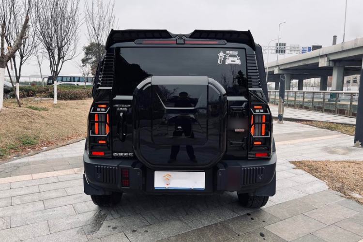 Used JETOUR Traveler 2023 2.0T All-Wheel Drive CrossPRO+
