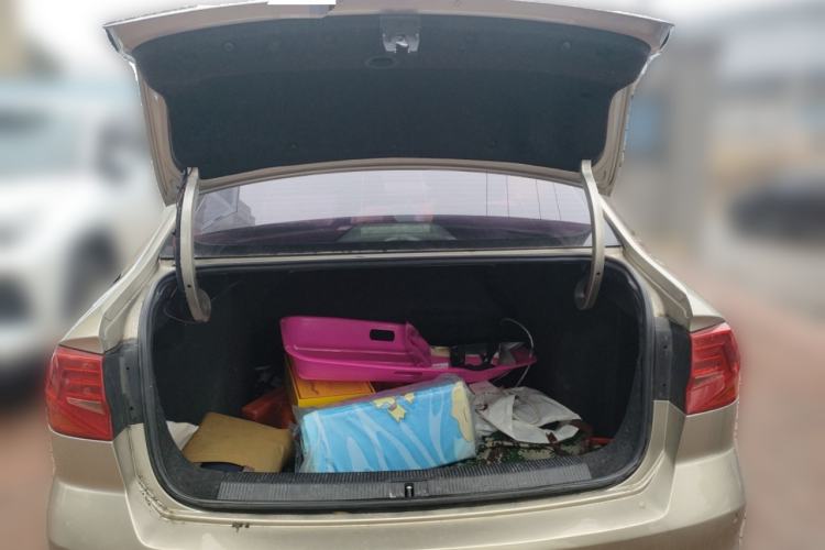 Used Volkswagen Bora 2016 1.6L Automatic Fashion Model
