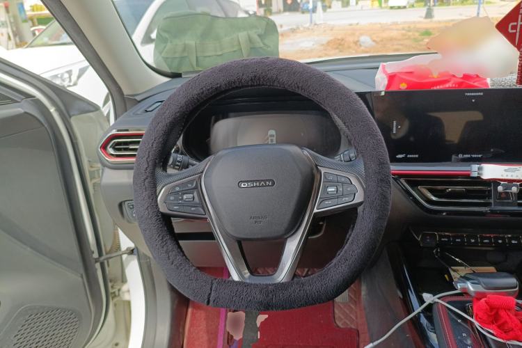 Used CHANGAN OSHAN X5 2021 1.5T DCT Flagship Edition Steering Wheel