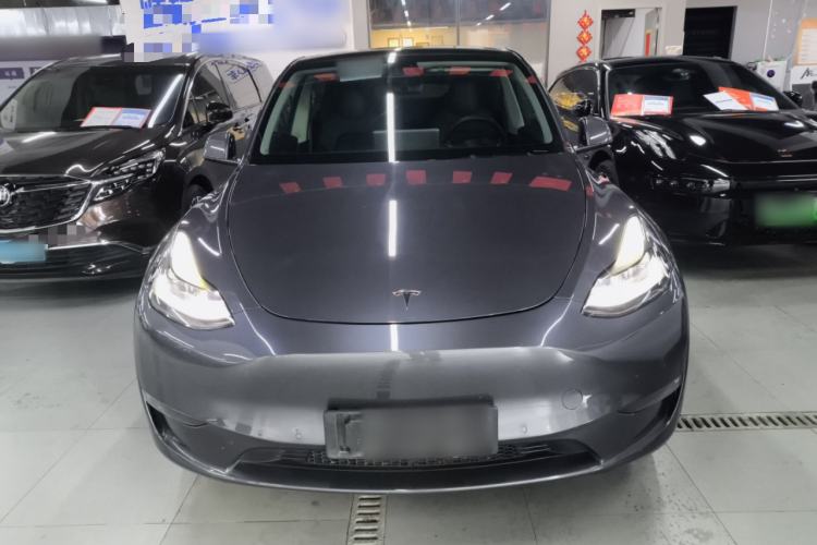 Used Tesla Model Y 2021 Long-Range All-Wheel-Drive Version 3D7