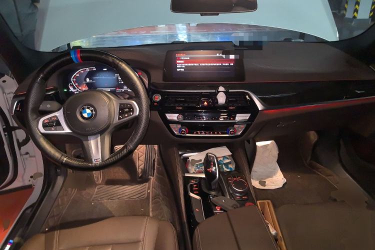 Used BMW 5 Series 2020 525Li M Sport Package