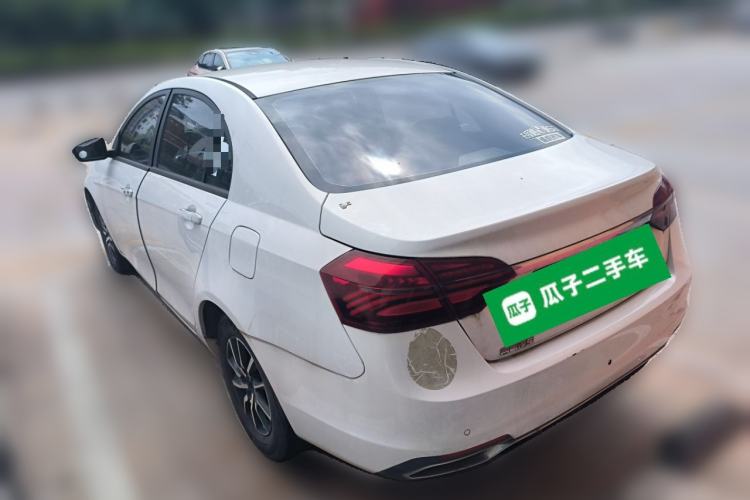 Used Geely Auto Emgrand 2019 Leading Edition 1.5L CVT Luxury Model China V Standard
