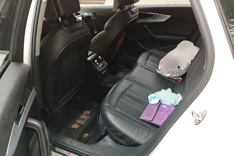 Used Audi A4L 2020 40 TFSI Luxury Dynamic Model Left Rear Seat