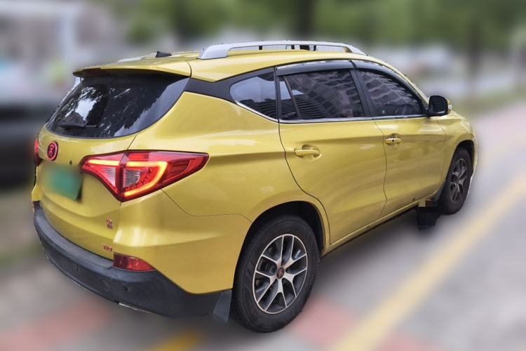 Used BYD Song 2016 GaiShi Edition 1.5TID Automatic Elite Model
