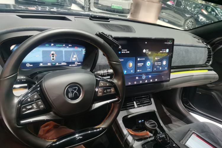 Used BYD Han 2023 DM-p War God Edition

