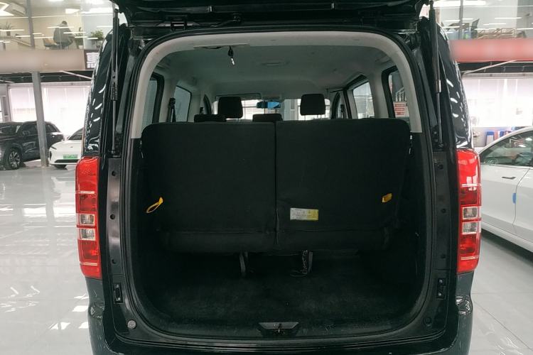 Used JAC Refine M3 2019 Creator Edition 1.8L Luxury Model Trunk