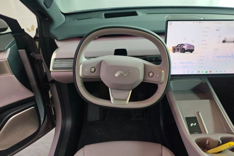 Used ONVO L60 2024 60 kWh Rear-Drive Version
