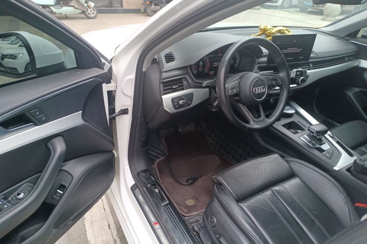 Used Audi A4L 2022 40 TFSI Fashion Dynamic Model
