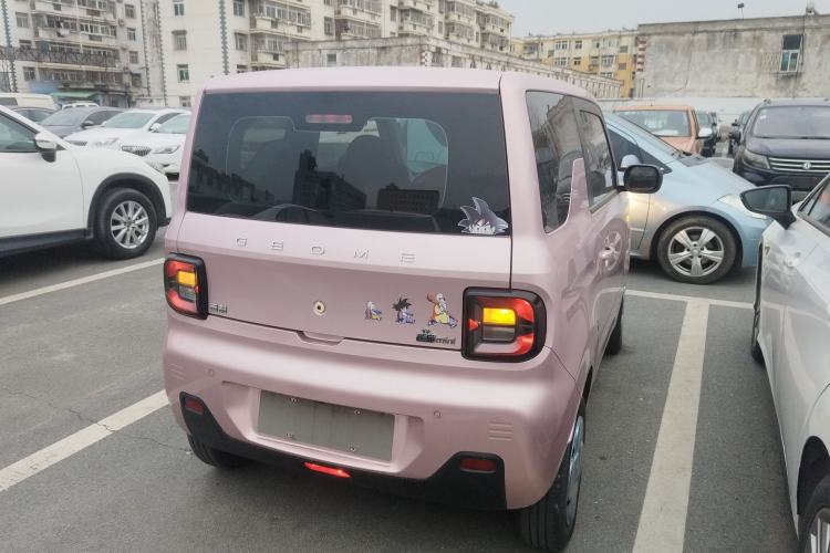 Used Geely Galaxy Panda 2023 Panda Mini 200km Endurance Bear
