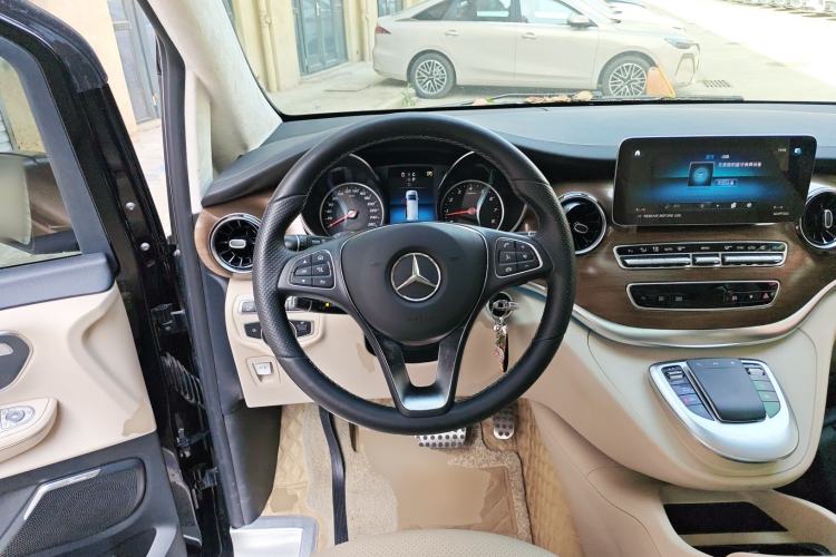 Used Mercedes-Benz V-Class 2021 V 260 Prestige Edition
