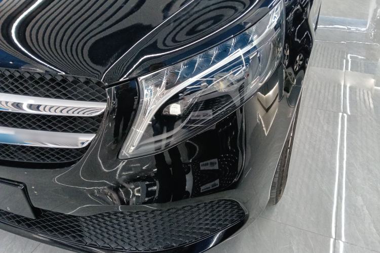 Used Mercedes-Benz V-Class 2022 V 260 Avantgarde Edition