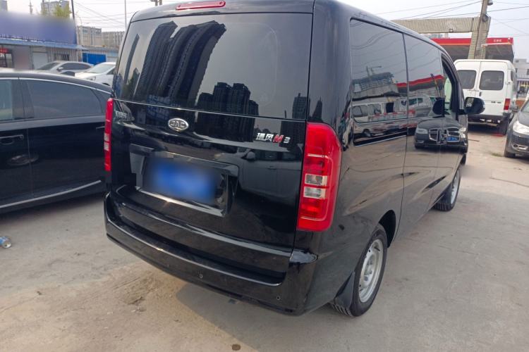 Used JAC Refine M3 2025 1.8L Manual Classic Edition 5 Seats
