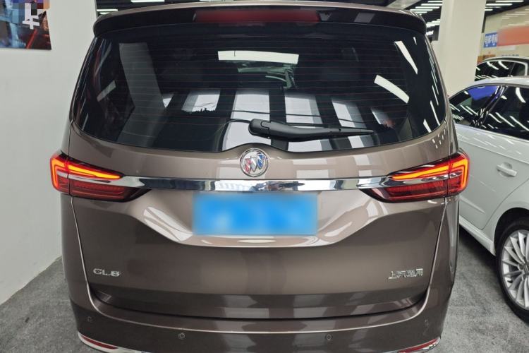 Used Buick GL8 2023 Land Executive Class Smart Enjoyment Model