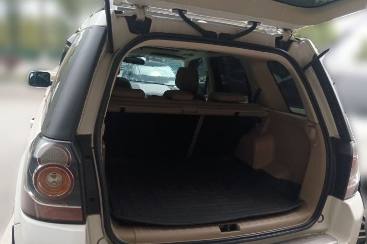 Used Land Rover Freelander 2 2015 2.2T SD4 XS Collector's Edition Trunk