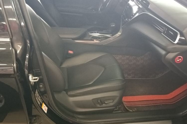 Used Toyota Camry 2018 2.5G Luxury Edition