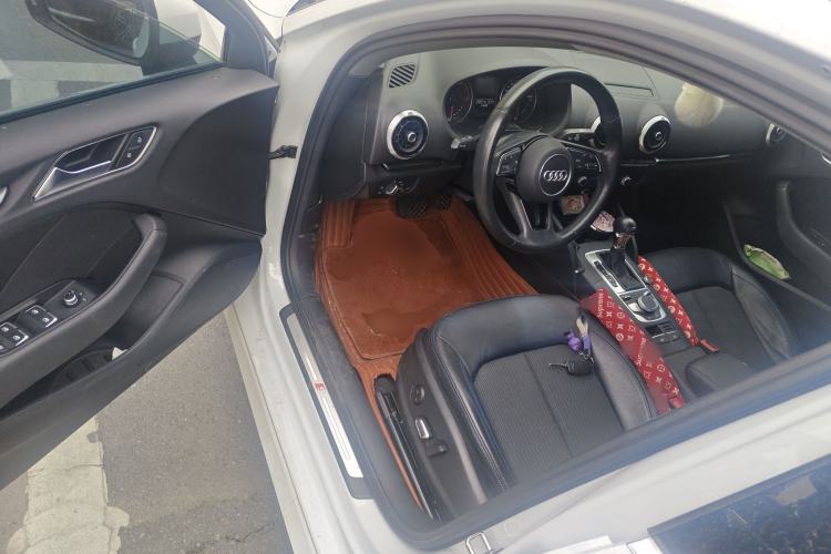 Used Audi A3 2017 Limousine 35 TFSI Fashion Model