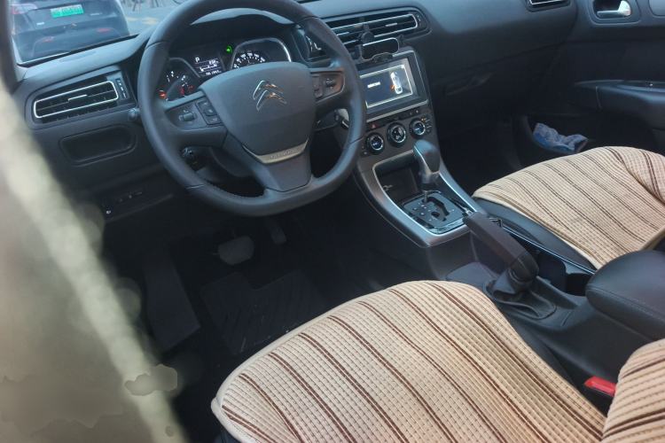 Used Citroen C4 Sega 2016 1.6L Automatic Luxury Model Steering Wheel