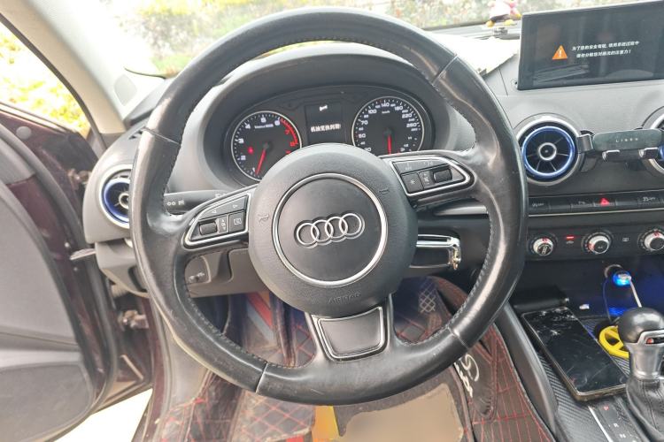 Used Audi A3 2014 Limousine 35 TFSI Automatic Fashion Model
