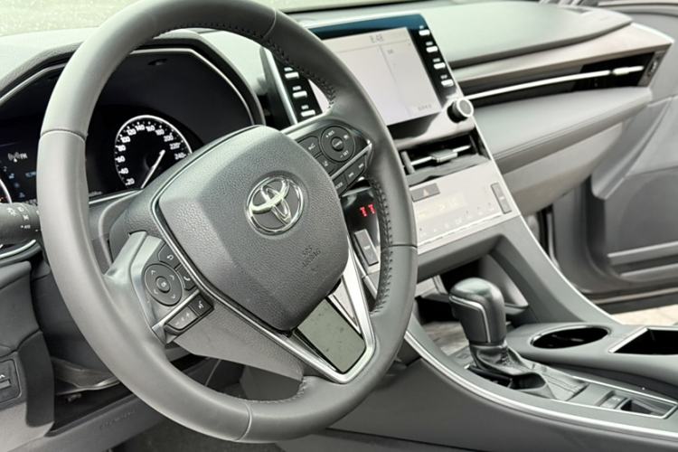 Used Toyota Avalon 2019 2.0L XLE Premium Edition China VI
