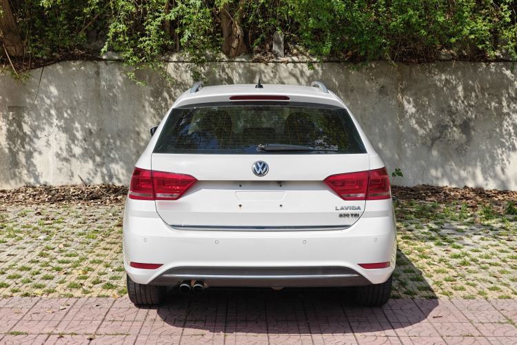 Used Volkswagen Gran Lavida 2015 230TSI DSG Comfort Edition
