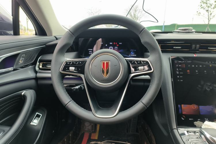 Used Hongqi H5 2023 2.0T Automatic Smart Connect Flagship Edition