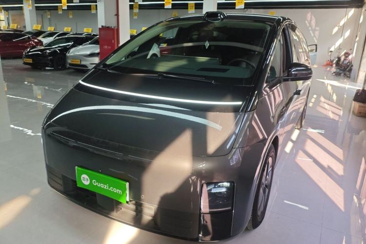 Used Li Auto MEGA 2024 Ultra Model