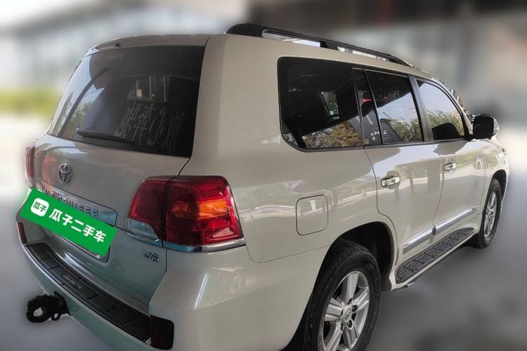 Used Toyota Land Cruiser 2015 4.0L 8-Seater Middle East Version
