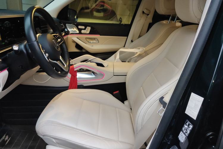 Used Mercedes-Benz GLS 2021 Refresh GLS 450 4MATIC Fashion Edition Left Front Seat