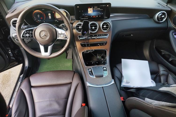 Used Mercedes-Benz GLC 2022 GLC 260 L 4MATIC Luxury Model